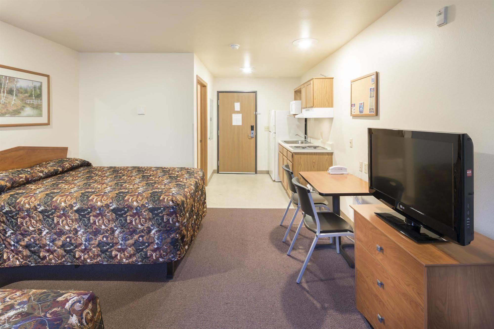 Extended Stay America Select Suites - Wichita - South מראה חיצוני תמונה