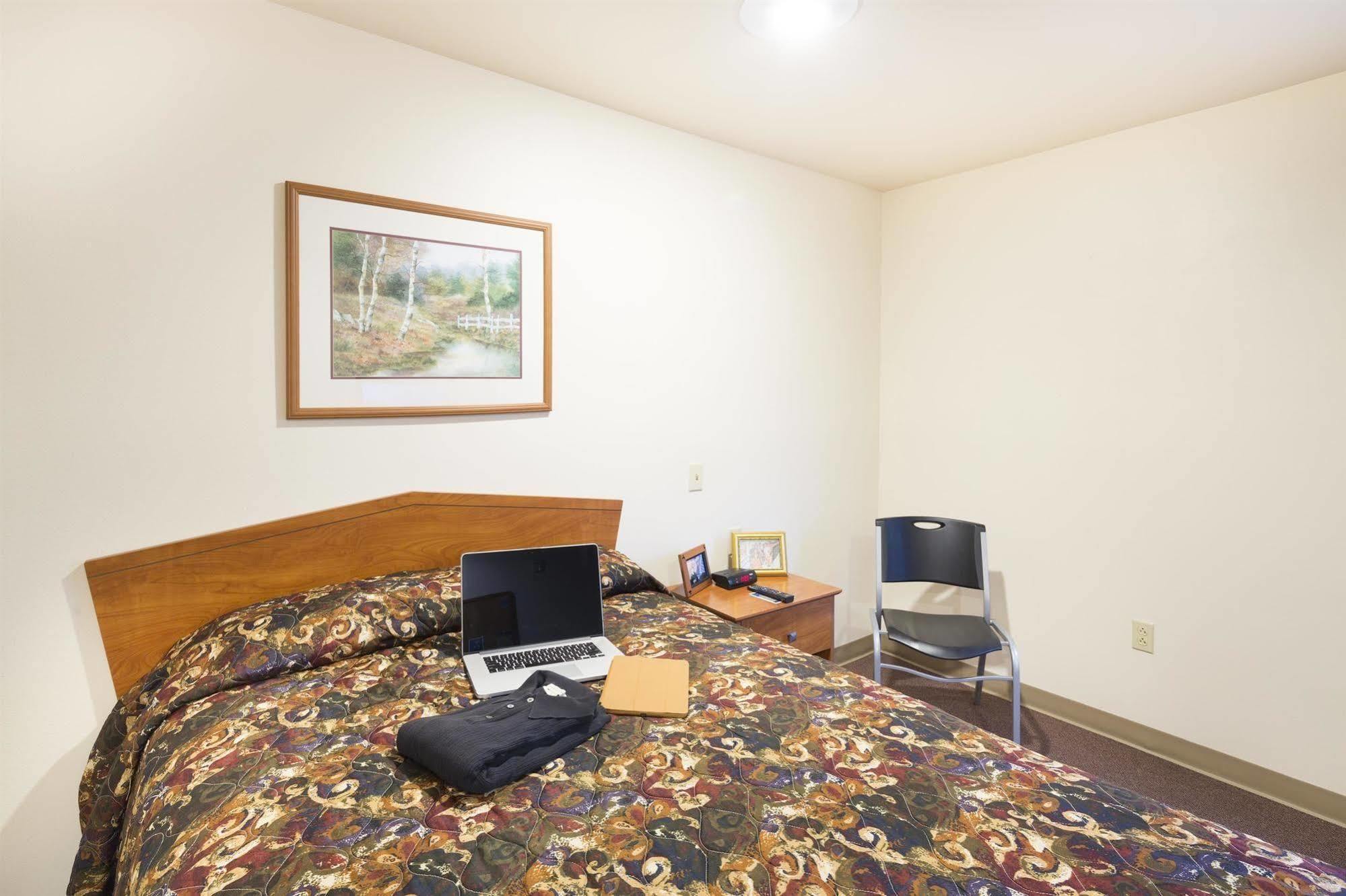 Extended Stay America Select Suites - Wichita - South מראה חיצוני תמונה