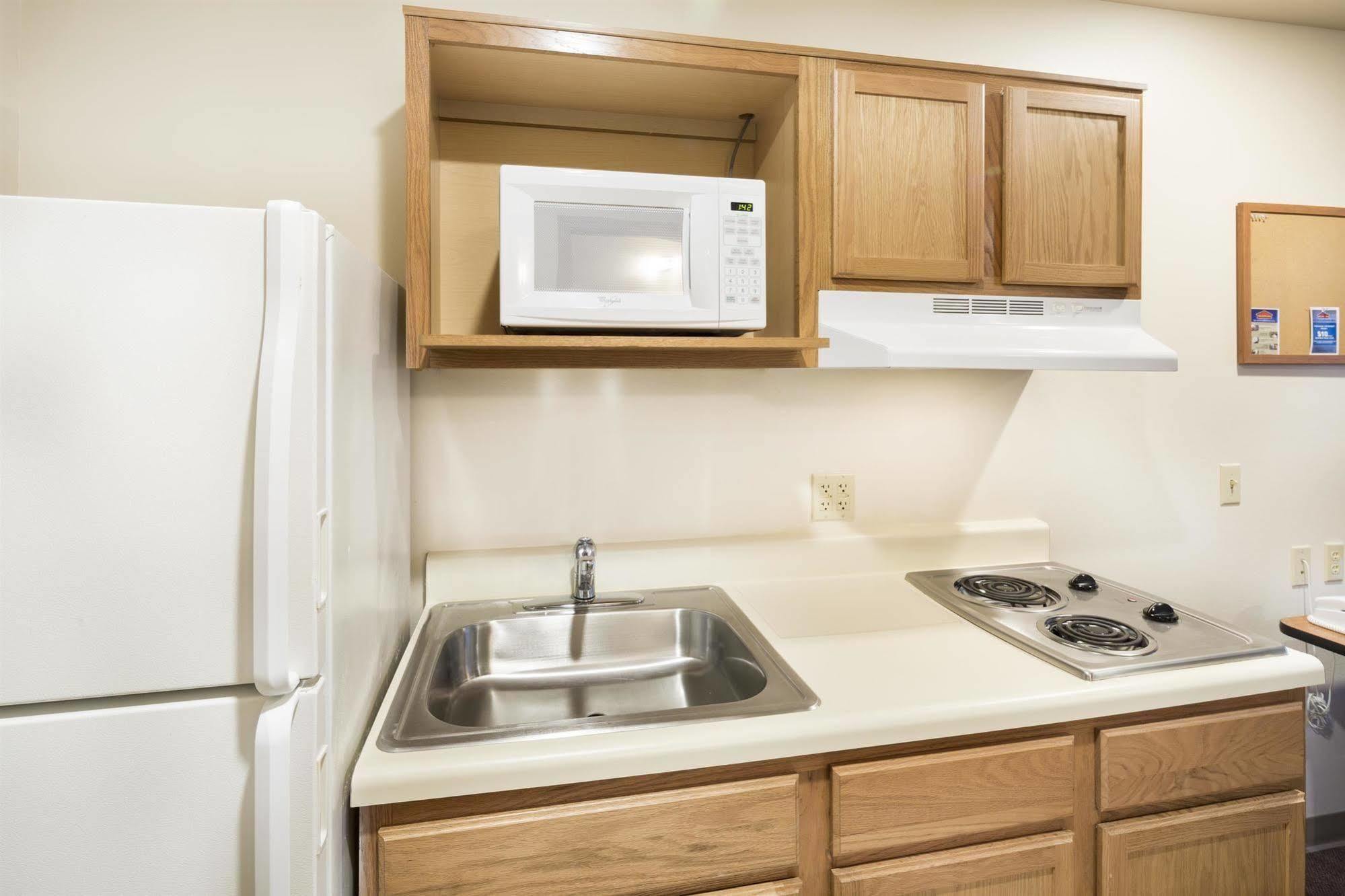 Extended Stay America Select Suites - Wichita - South מראה חיצוני תמונה