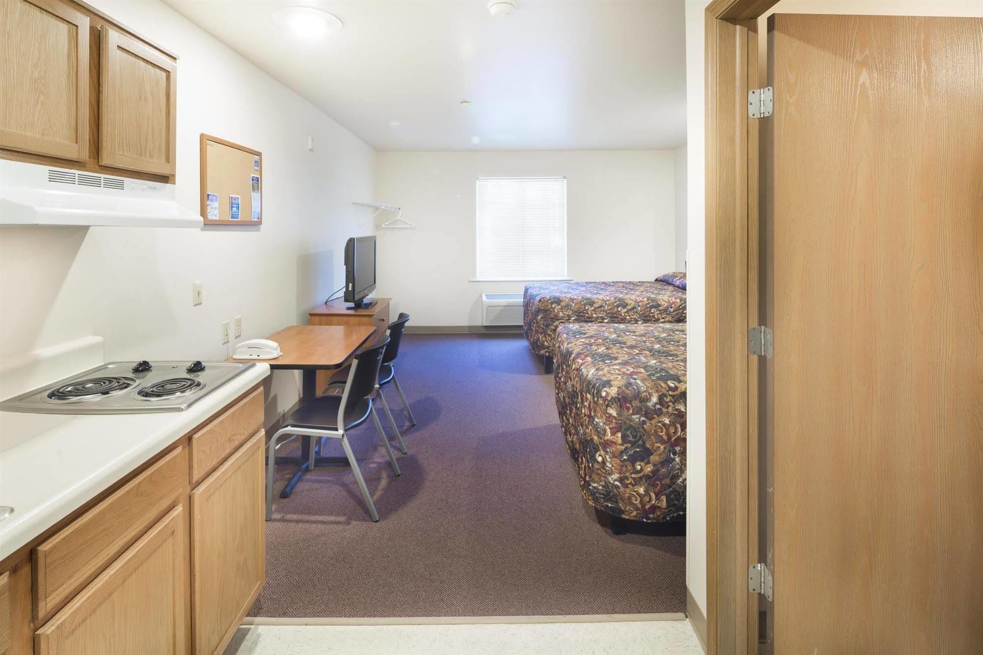 Extended Stay America Select Suites - Wichita - South מראה חיצוני תמונה